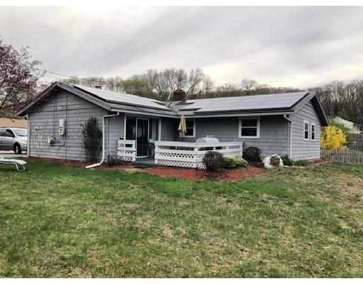 37 Devine Road Randolph, MA 02368 - Photo 2 of 17