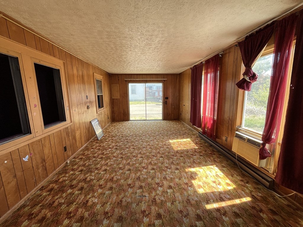 1005 Glendale Road Galax, VA 24333 - Photo 20 of 26 Gallery Image 20