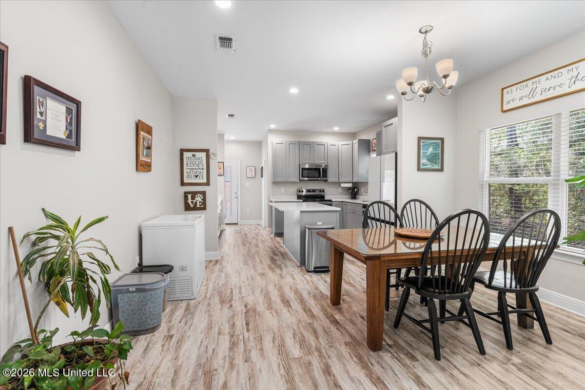 13448 John Road Gulfport, MS 39503 - Photo 11 of 21 12-DSC06160