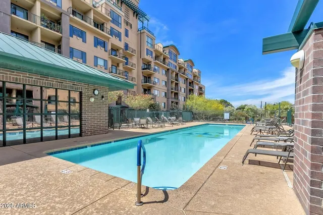 $419,000 | 16 West Encanto Boulevard, Unit 616, Phoenix, AZ 85003