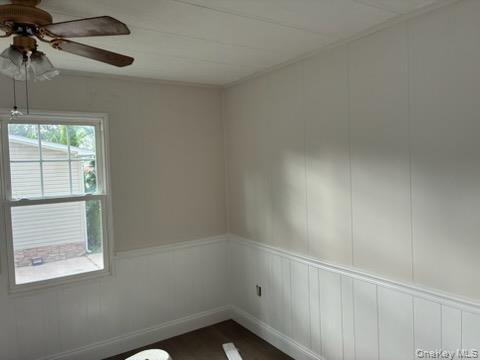 1661 Old Country Road, Unit 466 Riverhead, NY 11901 - Photo 16 of 17 Gallery Image 16
