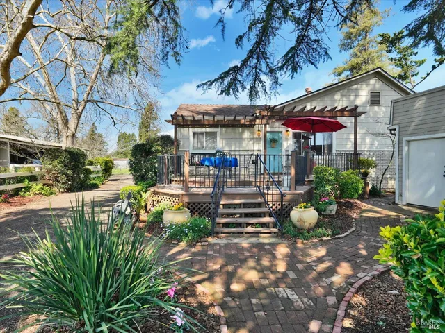 $1,599,000 | 2060 Hagen Road, Napa, CA 94558