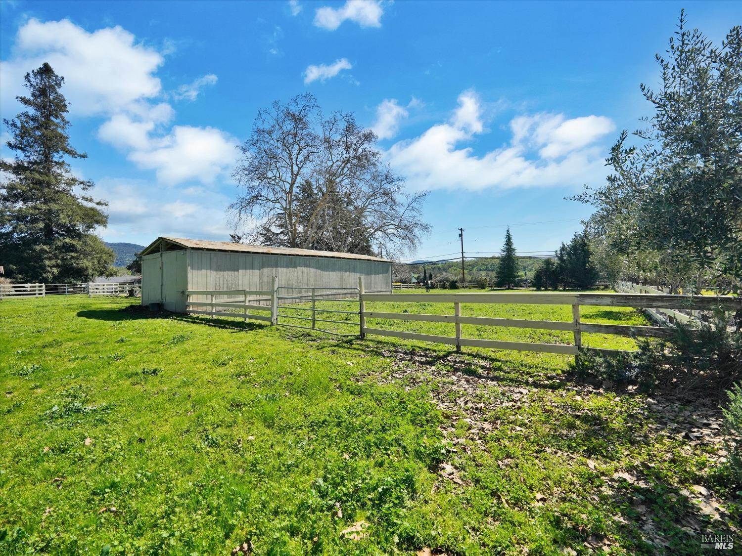 2060 Hagen Road Napa, CA 94558 - Photo 37 of 56 a view of a house with a big yard