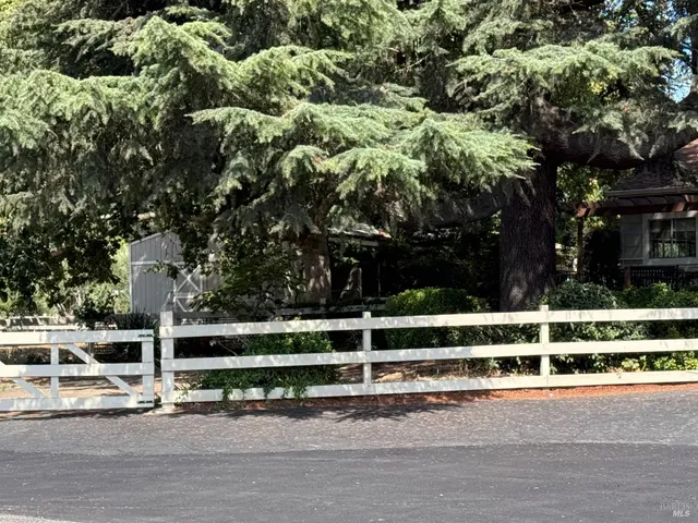 $1,599,000 | 2060 Hagen Road, Napa, CA 94558