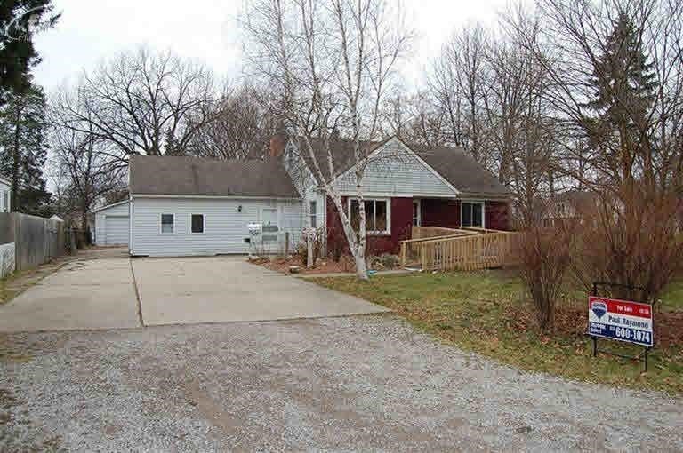 608 2nd Street Fenton, MI 48430 - Photo 1 of 15 20166510.JPG