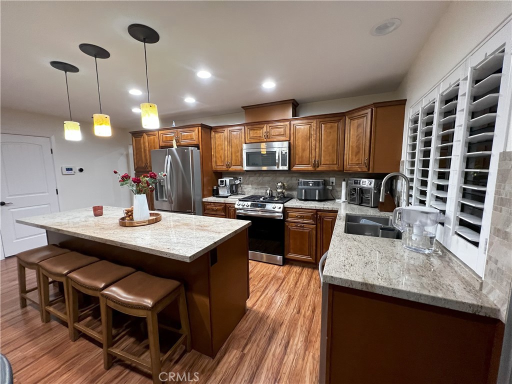 18411 Algiers Street Porter Ranch, CA 91326 - Photo 5 of 17