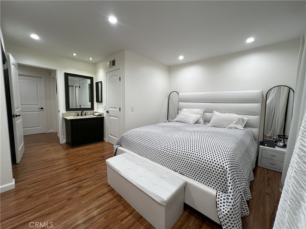 18411 Algiers Street Porter Ranch, CA 91326 - Photo 7 of 17