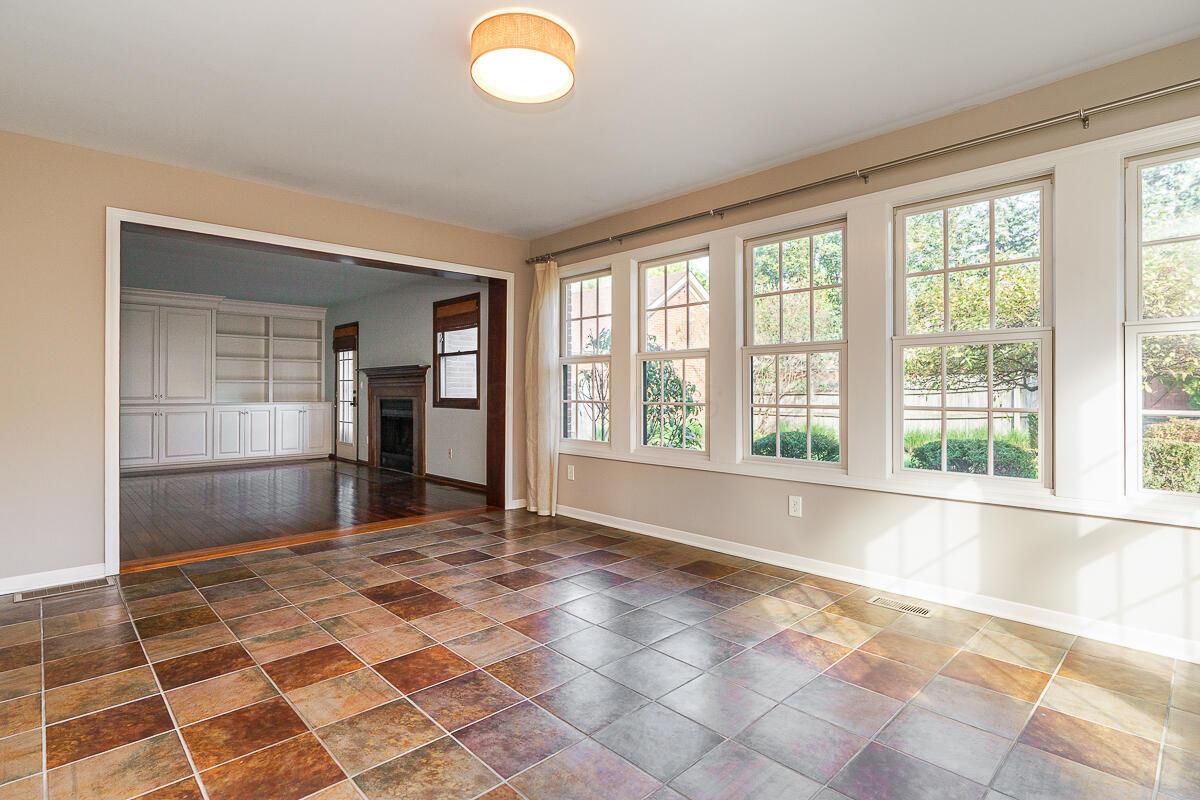 2198 Sandston Road Columbus, OH 43220 - Photo 20 of 39 Tile Flooring