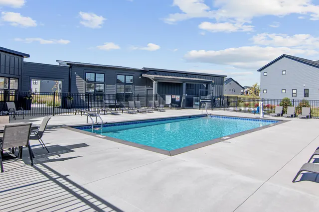 $3,361 | 4595 Oak Point Lane, Woodbury, MN 55129