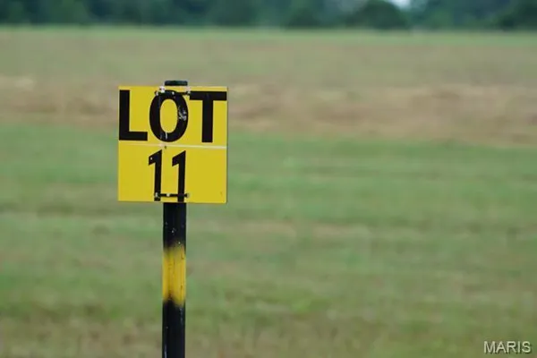$59,000 | 0 Lot Place, Perry, MO 63462