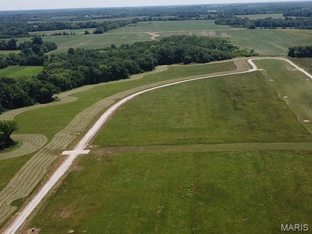 $59,000 | 0 Lot Place, Perry, MO 63462