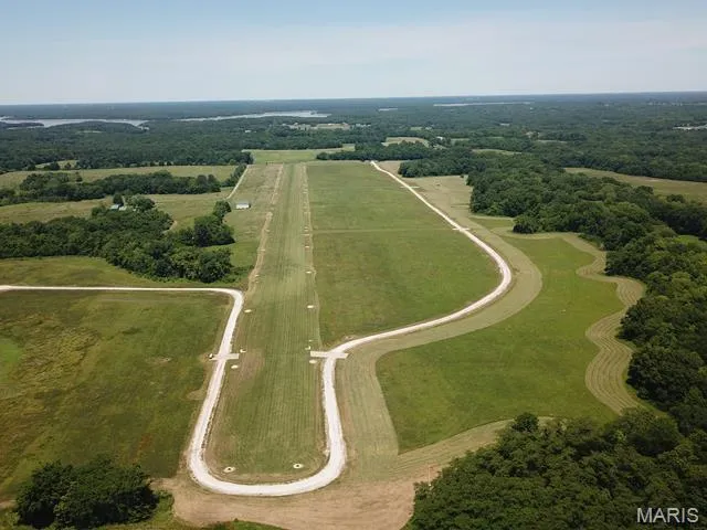 $59,000 | 0 Lot Place, Perry, MO 63462