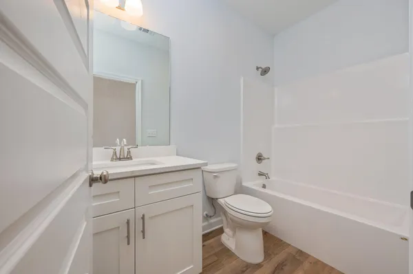 $244,900 | 742 East Chestnut Avenue, Crestview, FL 32539