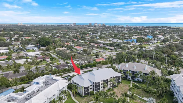 $675,000 | 235 Bay Colony Drive North, Juno Beach, FL 33408