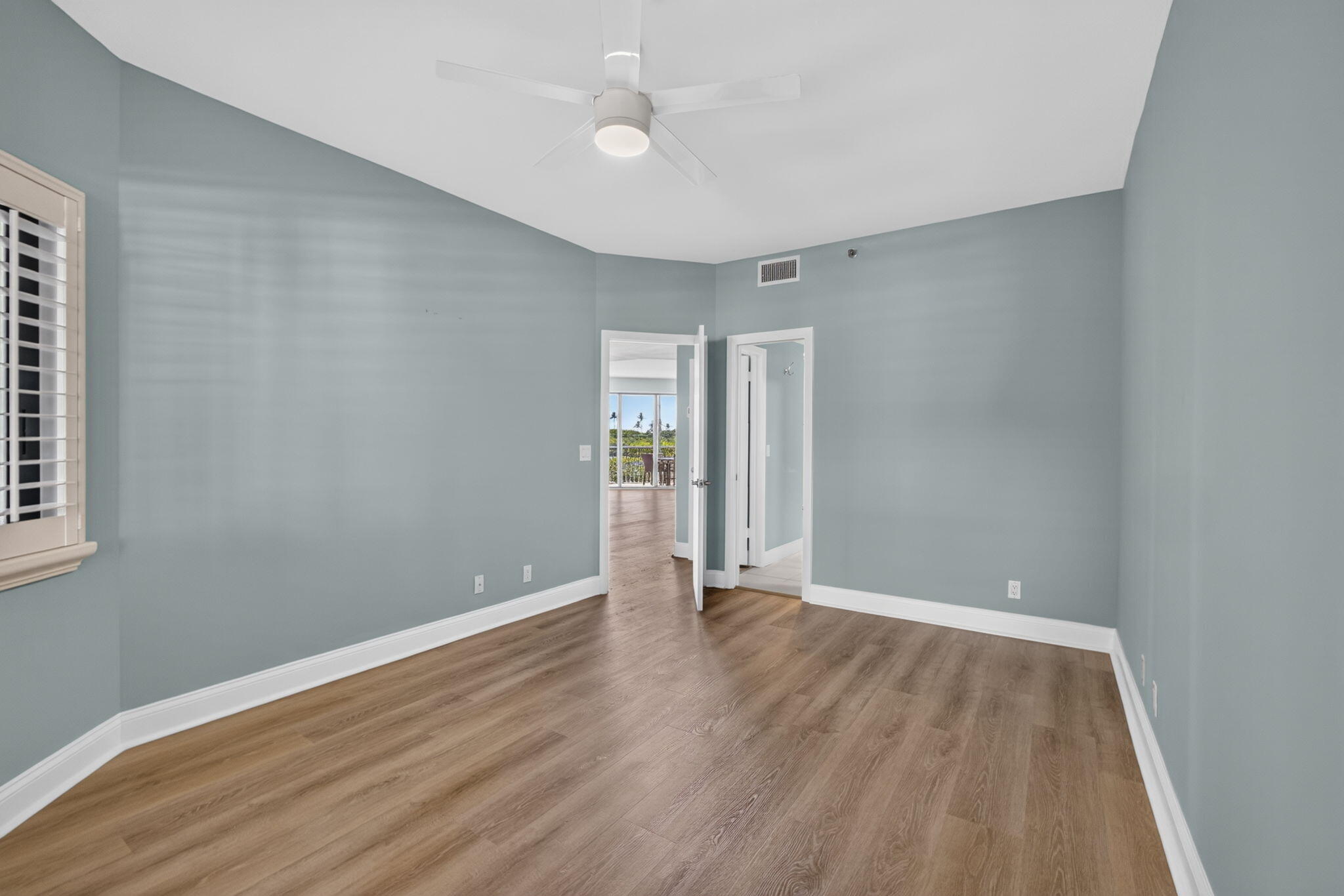 200 Waterway Road, Unit 206 Tequesta, FL 33469 - Photo 20 of 33 31-web-or-mls-31-print-5D1A8649