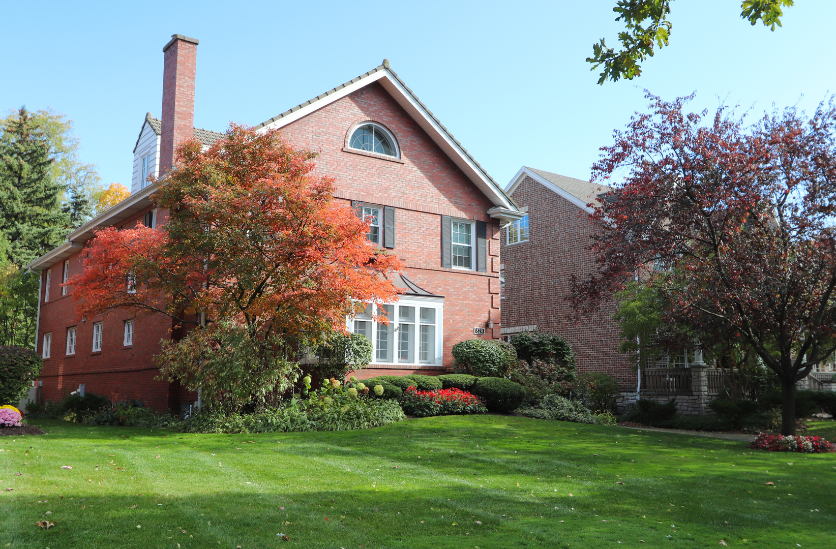 829 Clinton Place River Forest, IL 60305 - Photo 3 of 60