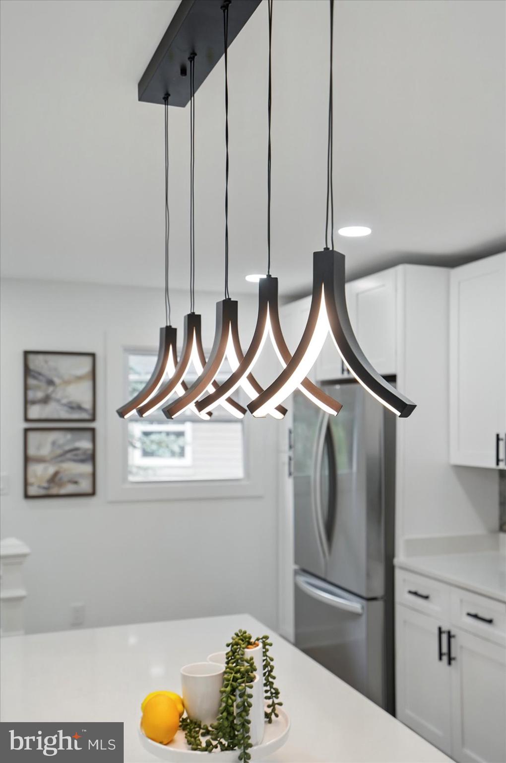 8224 Old Mill Road Pasadena, MD 21122 - Photo 12 of 46