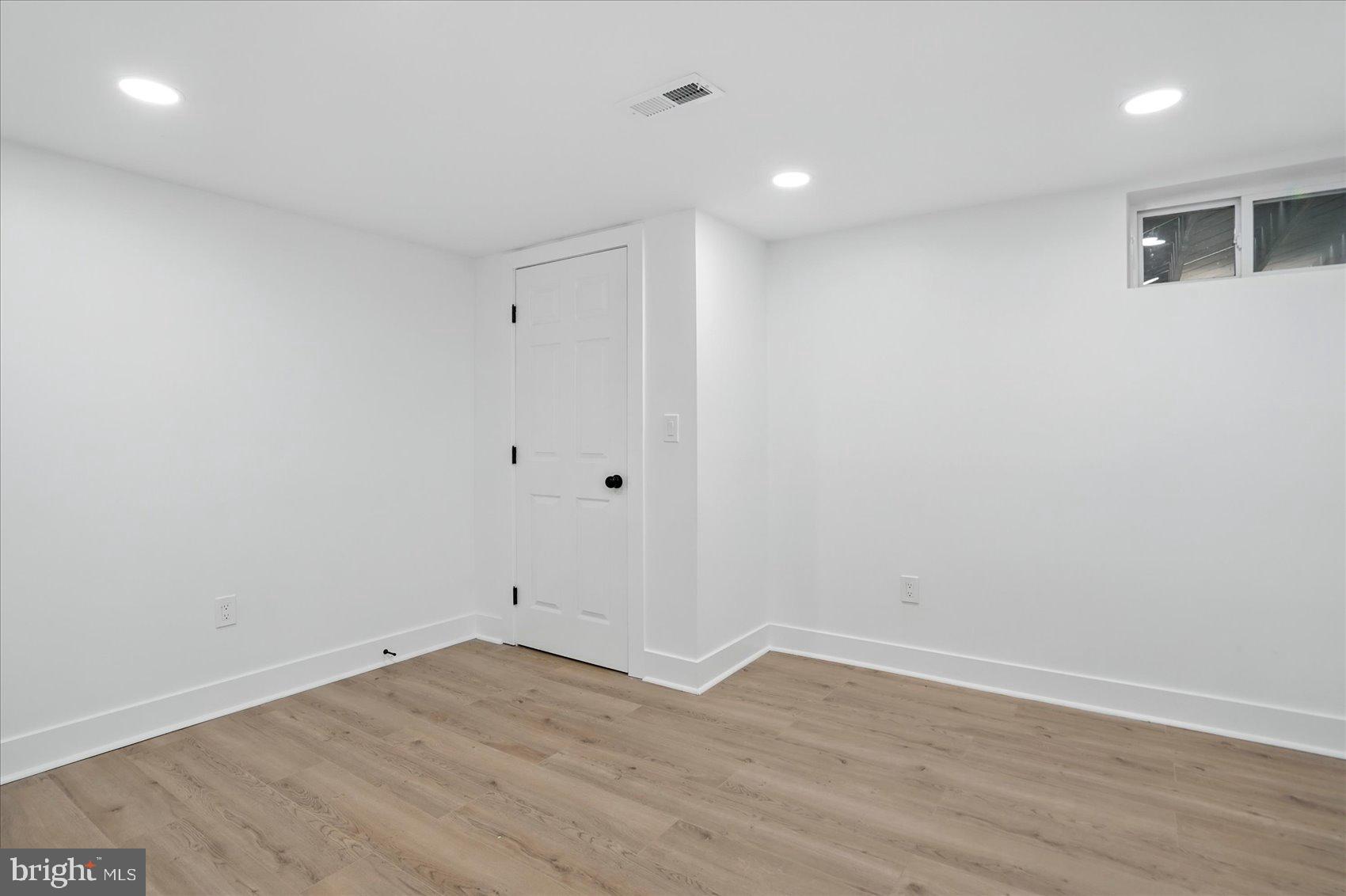 8224 Old Mill Road Pasadena, MD 21122 - Photo 29 of 46