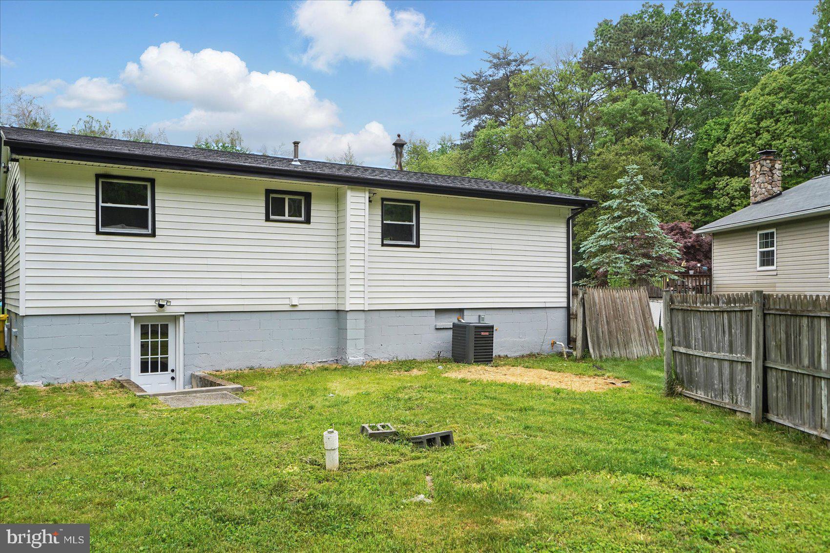 8224 Old Mill Road Pasadena, MD 21122 - Photo 44 of 46