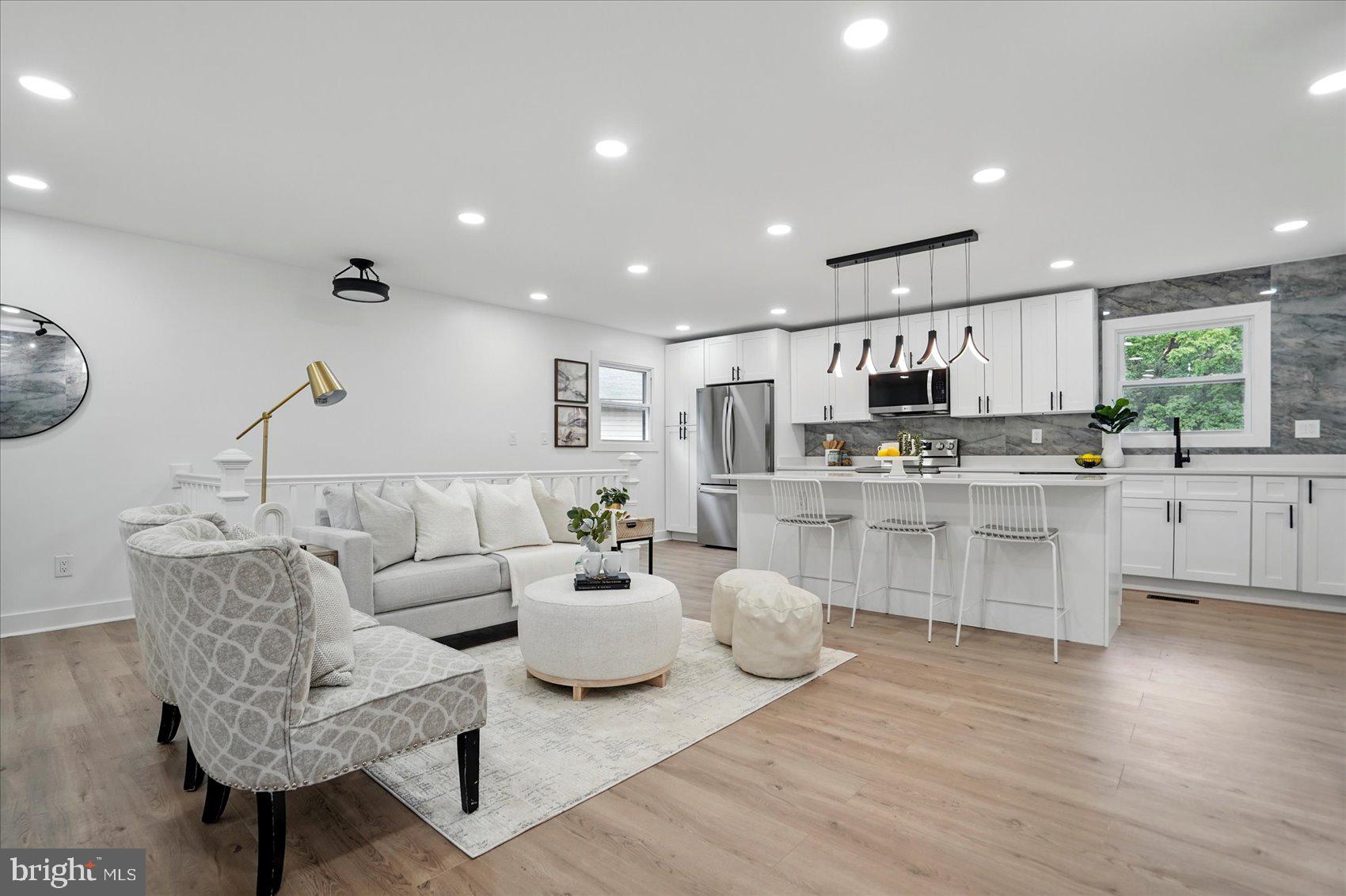 8224 Old Mill Road Pasadena, MD 21122 - Photo 5 of 46