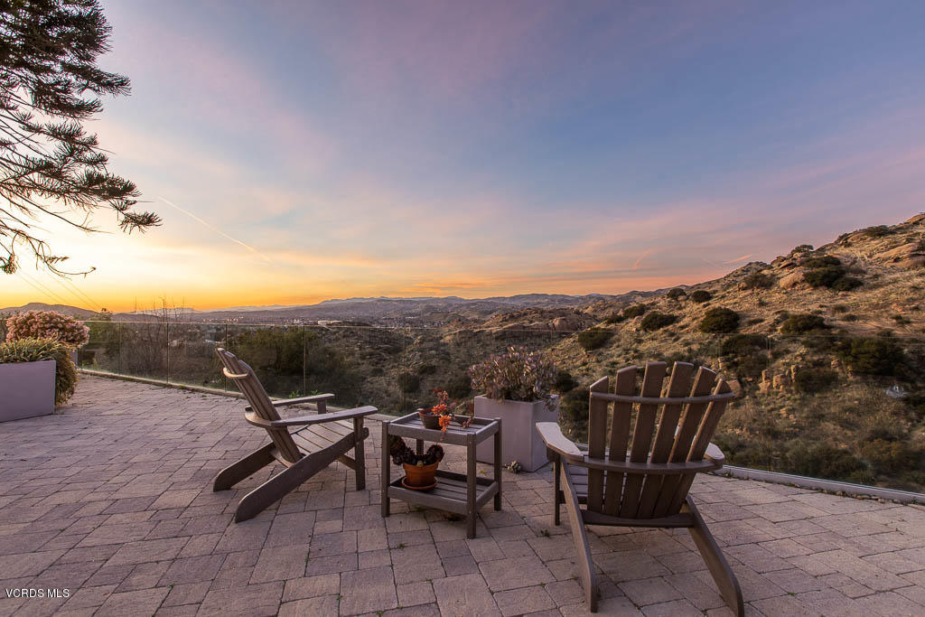 7199 Santa Susana Pass Road Simi Valley, CA 93063 - Photo 50 of 62 7199 Santa Susana Pass Road - HsHProd-51
