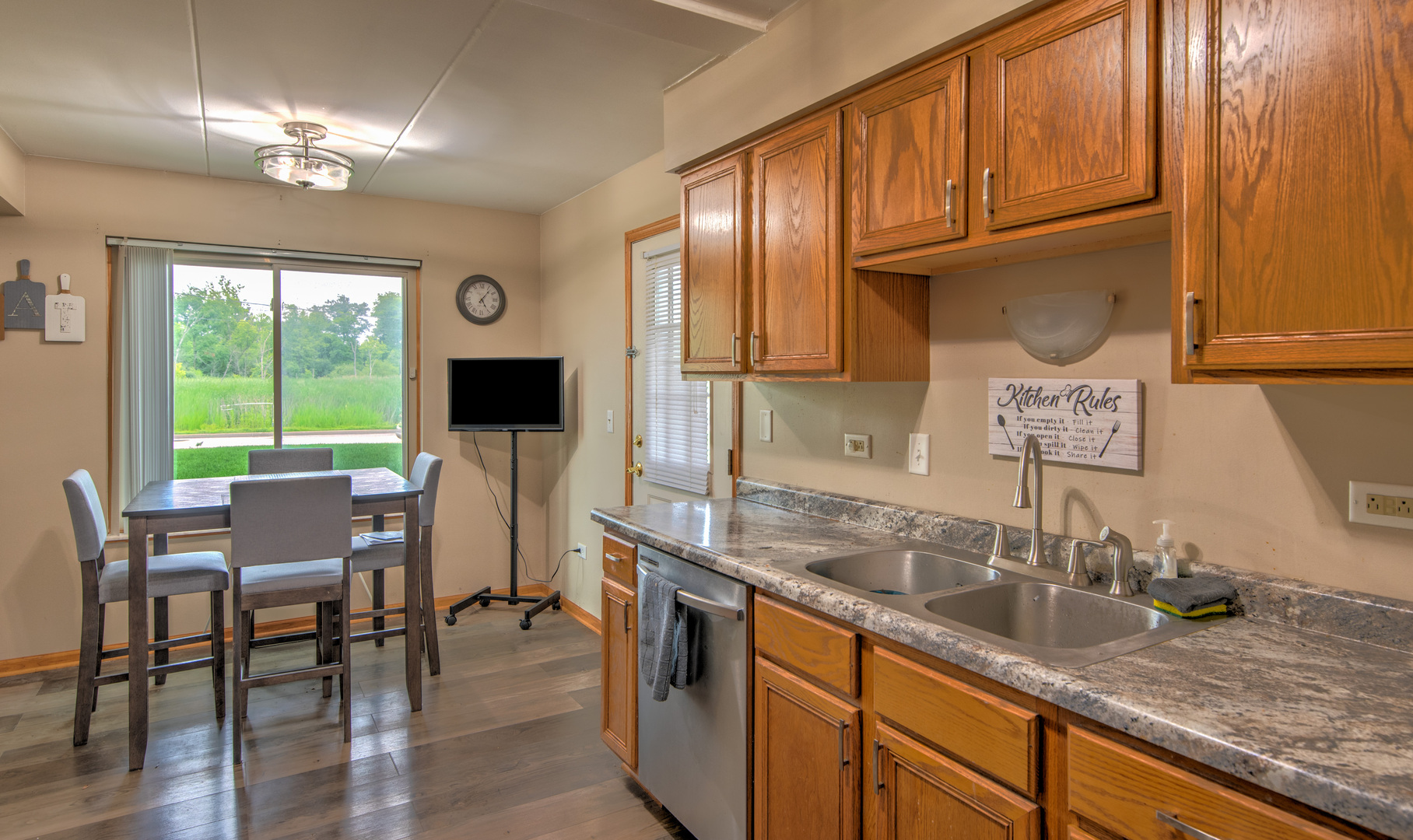 6810 Ridge Point Drive, Unit 1A Oak Forest, IL 60452 - Photo 10 of 20