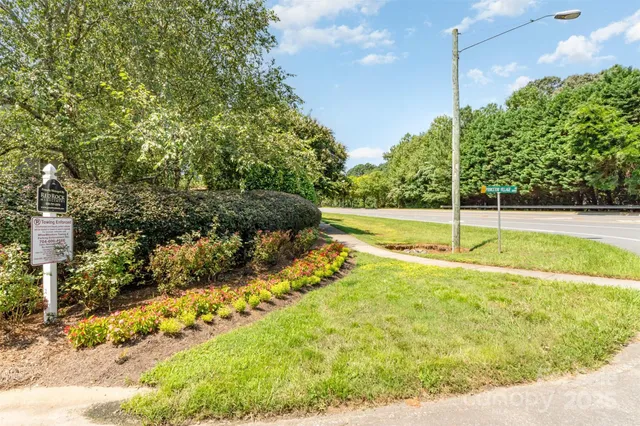 $339,900 | 16659 Commons Creek Drive, Charlotte, NC 28277