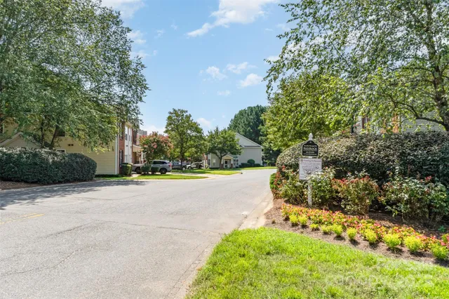 $339,900 | 16659 Commons Creek Drive, Charlotte, NC 28277