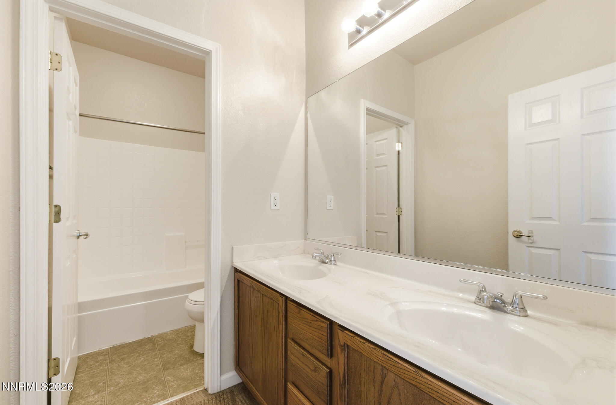 9015 Alsandair Court Reno, NV 89506 - Photo 16 of 43 Alsandair-21