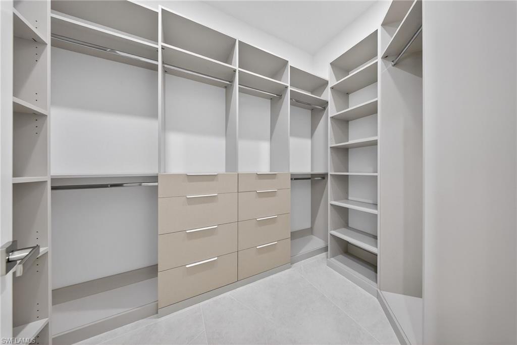 522 17th Street Southwest Naples, FL 34117 - Photo 36 of 50 a view of an empty walk in closet