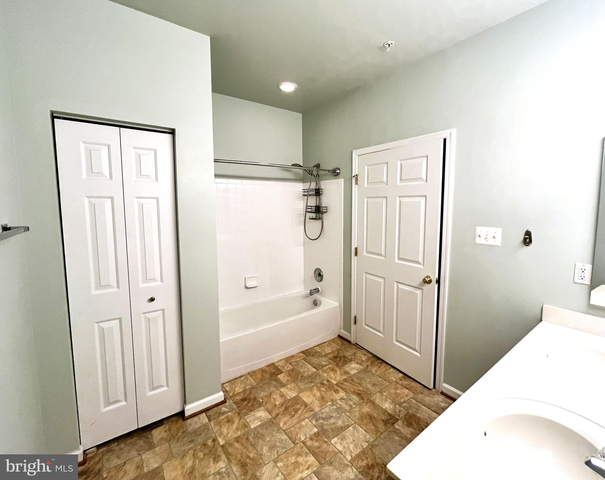 6125 Springwater Place, Unit B Frederick, MD 21701 - Photo 15 of 42