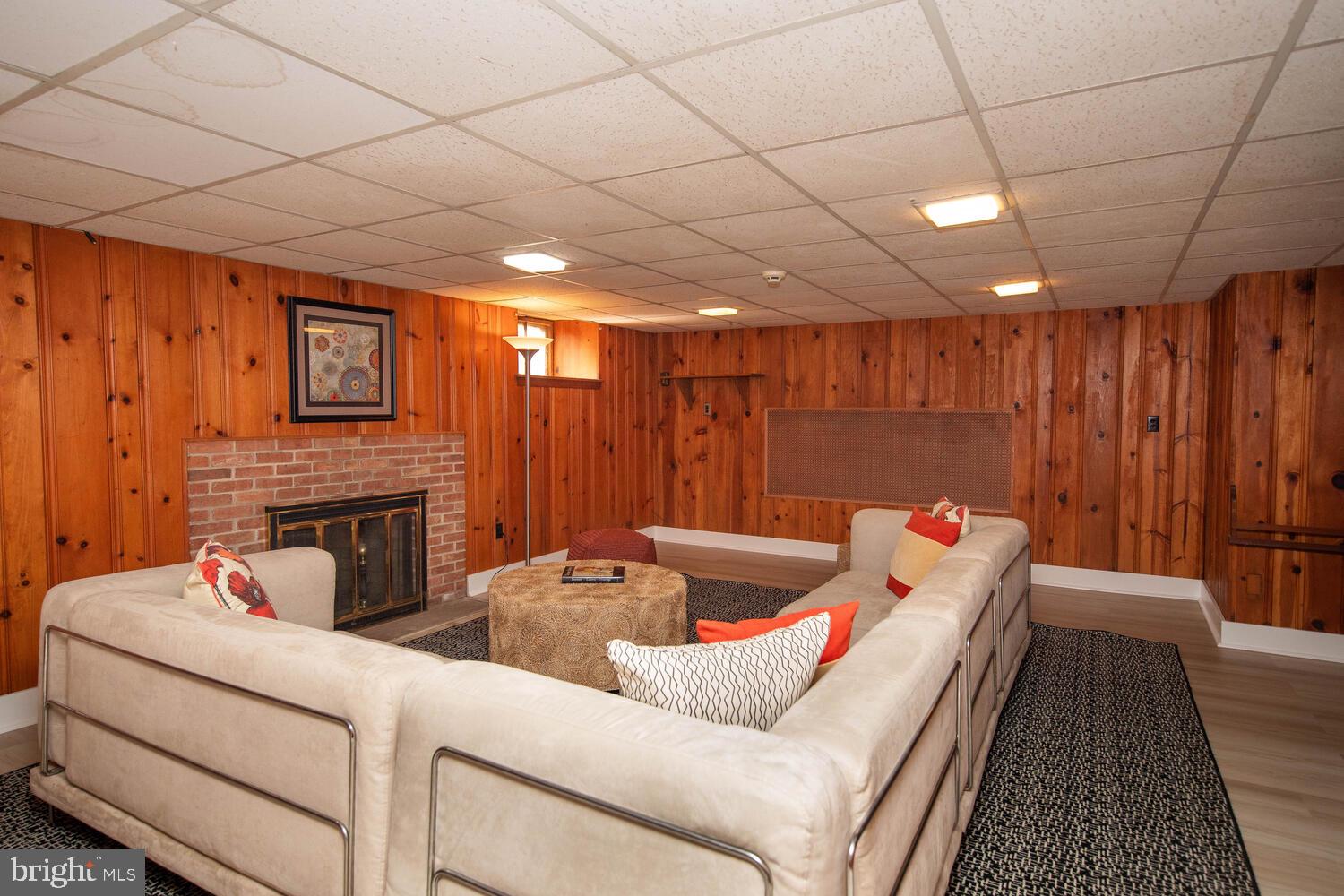 3803 The Oak Road Philadelphia, PA 19129 - Photo 65 of 81 Finished Basement
