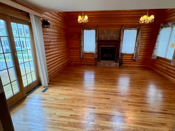 $69,500 | 267 Juniper Street, Park Forest, IL 60466