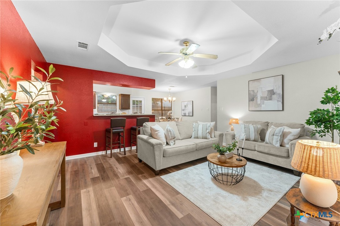 2504 Lazy Ridge Drive Killeen, TX 76543 - Photo 6 of 27 a living room with furniture