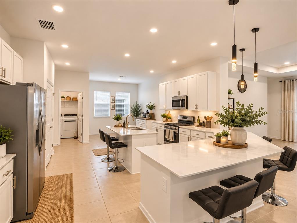 2155 Rider Rain Lane Apopka, FL 32703 - Photo 4 of 39 Gallery Image 4