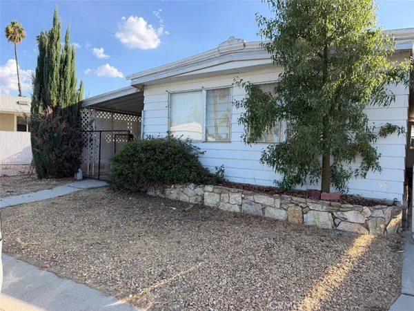 $52,500 | 201 San Mateo Circle, Hemet, CA 92543