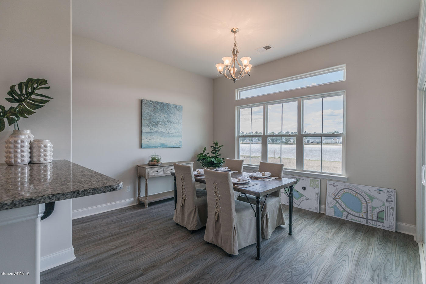 669 Fort Sullivan Drive Ridgeland, SC 29936 - Photo 19 of 42 19 Dining