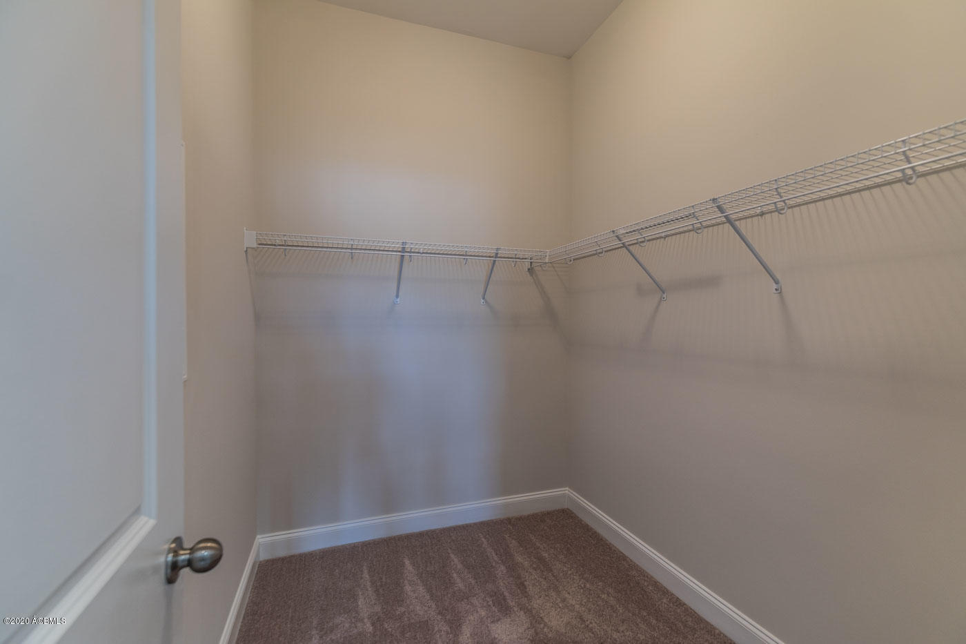 669 Fort Sullivan Drive Ridgeland, SC 29936 - Photo 27 of 42 27 Master closet