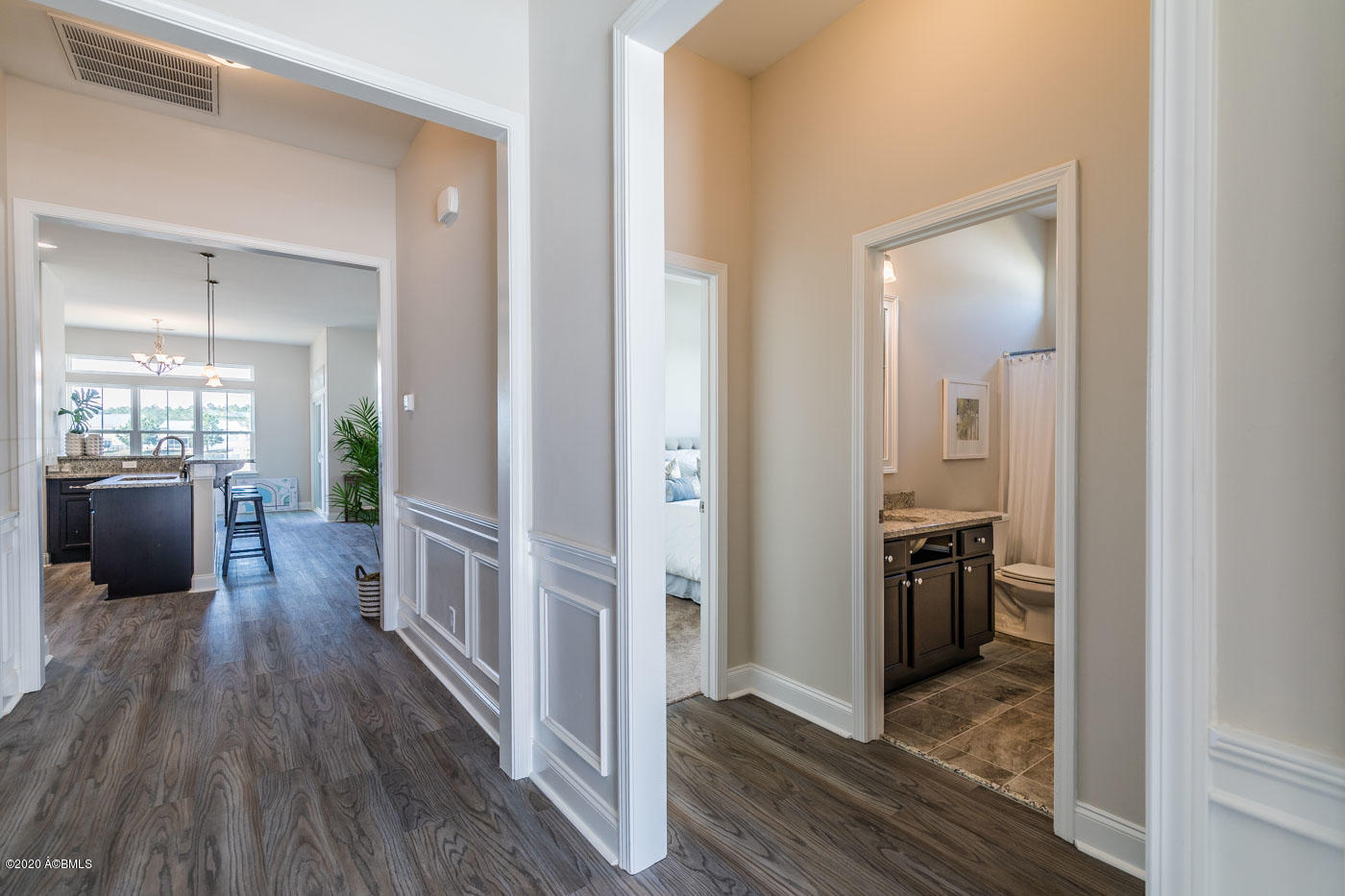 669 Fort Sullivan Drive Ridgeland, SC 29936 - Photo 6 of 42 6 Foyer