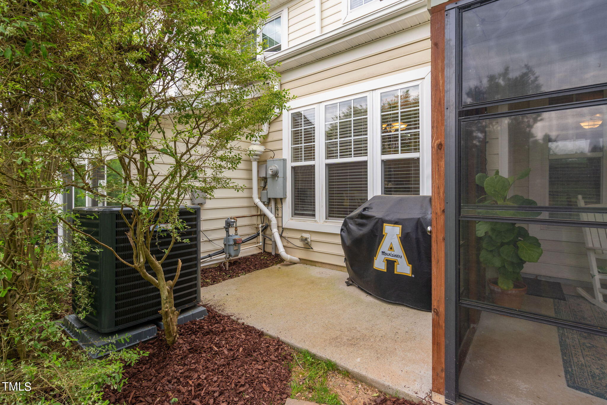 12846 Tee Time Way Raleigh, NC 27614 - Photo 31 of 37 16-web-or-mls-12846-tee-time-way