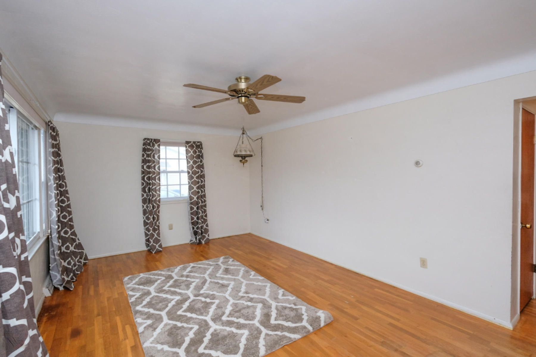 3107 Barney Road Kalamazoo, MI 49004 - Photo 3 of 20 3107 Barney Road-3
