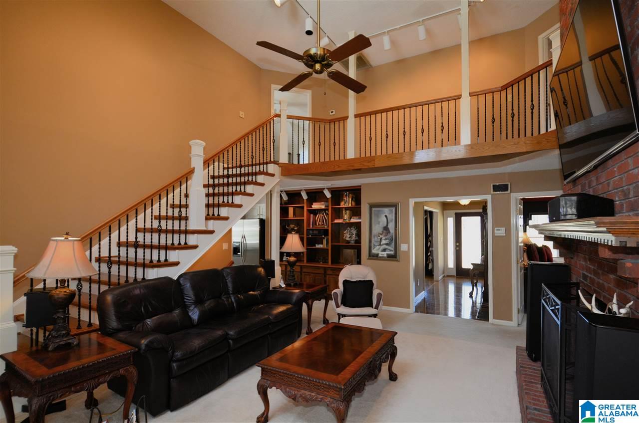 212 Oakmont Road Birmingham, AL 35244 - Photo 4 of 42