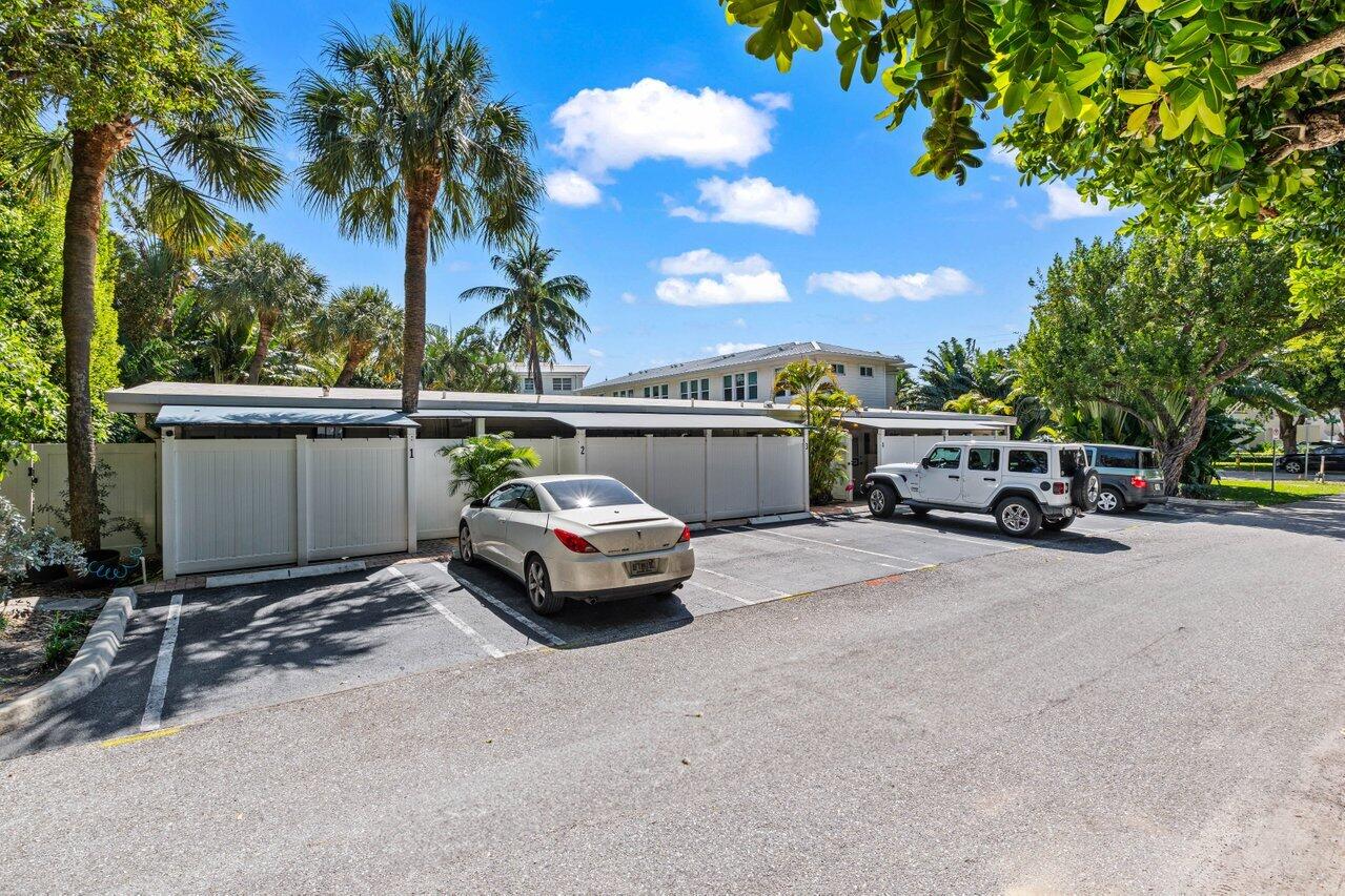 303 Gleason Street, Unit 4 Delray Beach, FL 33483 - Photo 2 of 26 001-303GleasonStreet-4-DelrayBeach-FL-33