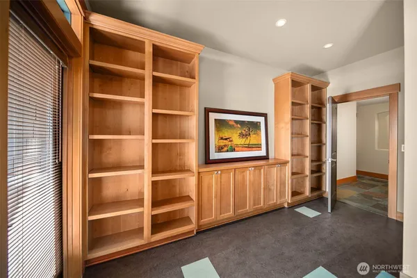 $2,000,000 | 232 Crystal Drive, Chelan, WA 98816