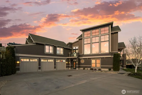 $2,000,000 | 232 Crystal Drive, Chelan, WA 98816