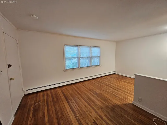 $1,975 | 108-110 Orinoco Drive, Unit 1C, Brightwaters, NY 11718