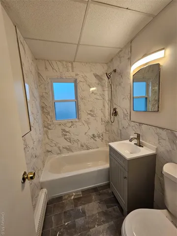 $1,975 | 108-110 Orinoco Drive, Unit 1C, Brightwaters, NY 11718