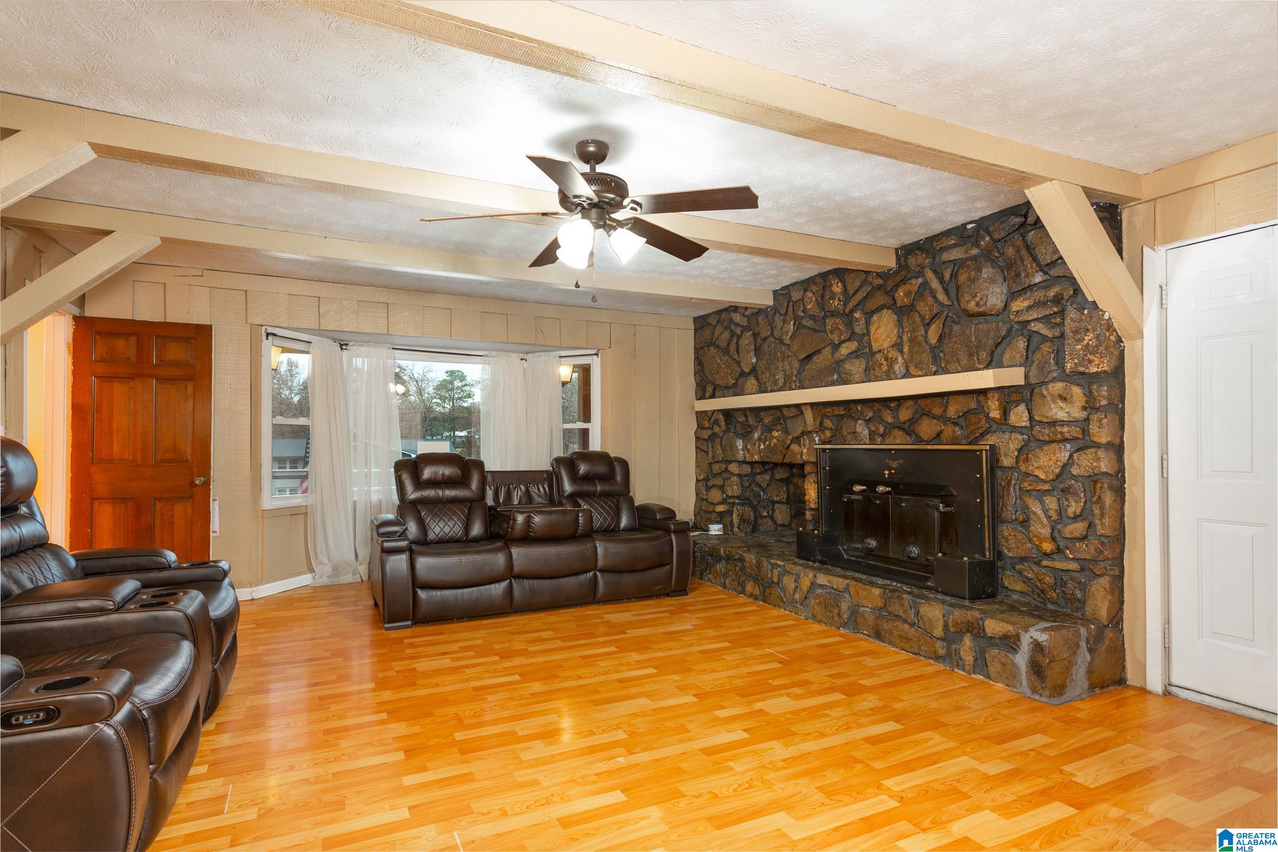 926 Cherokee Trail Anniston, AL 36206 - Photo 4 of 43
