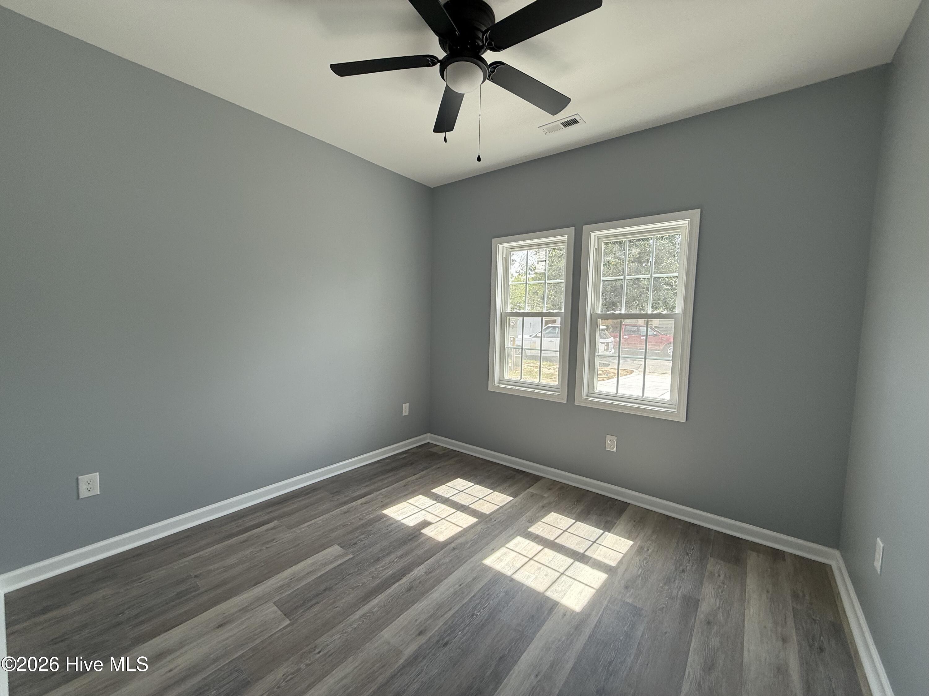 216 Pearl Street Clinton, NC 28328 - Photo 11 of 11 IMG_3045