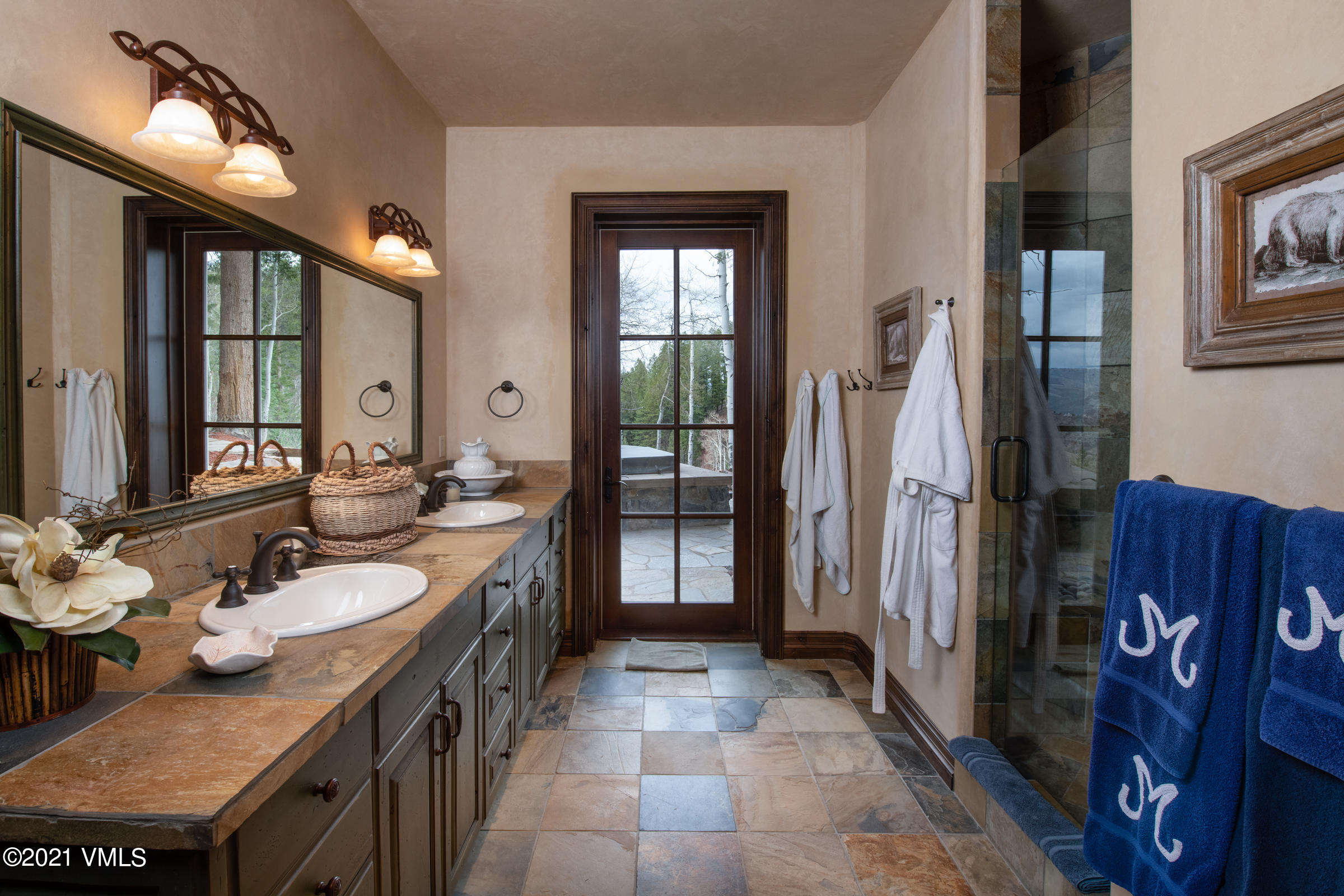 189 Elk Woods Road Edwards, CO 81632 - Photo 17 of 34 189ElkWoods_GuestBath